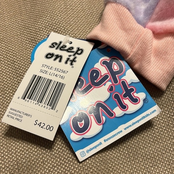 Sleep On It 2 Pc Girl’s Pajama Set - Picture 7 of 8